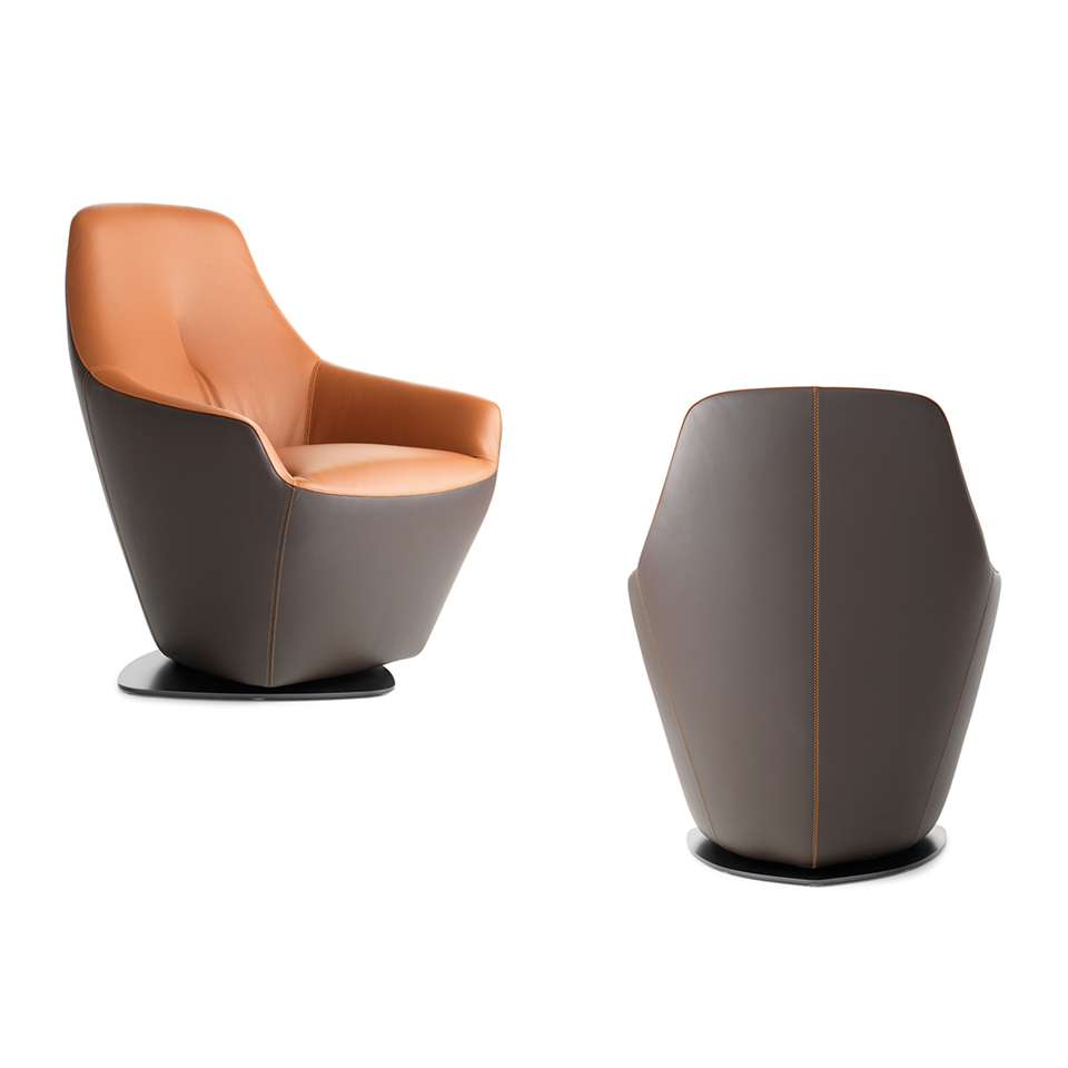theodoresdc's tweet image. The Cantate swivel chair designed by Frans Schrofer just arrived from #Leolux. Visit #Theodores to experience it for yourself! #ModernFurniture #InteriorDesign #DesignDC