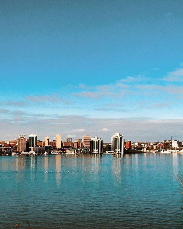 halifaxnoise's tweet photo. From @xplorabile — Lovely reflections today when reaching the class on the way in the morning.
.
.
.
.
.
.
.
#NoManupulation #mixapp #Halifax #Dartmouth #reflections
#HalifaxDowntown
#downtown #skyline #beautiful #halifaxskyline #canada #Eastcoast #Wea… https://t.co/UrjscKI4Y1 https://t.co/BqC1vm4C8U