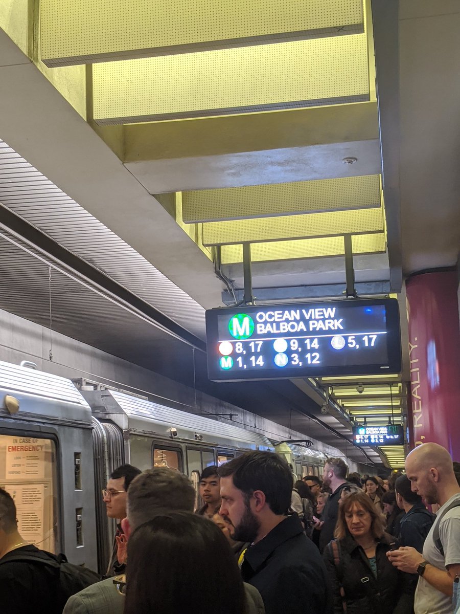 lukkyjoe's tweet photo. @sfmta_muni your J train arrival times keep flip-flopping. It's been happening for weeks and is becoming predicably confusing. Here's some pics I took on march 4 over 2 min period. Same thing happened today and lots of days between. https://t.co/vLPea7HaEd