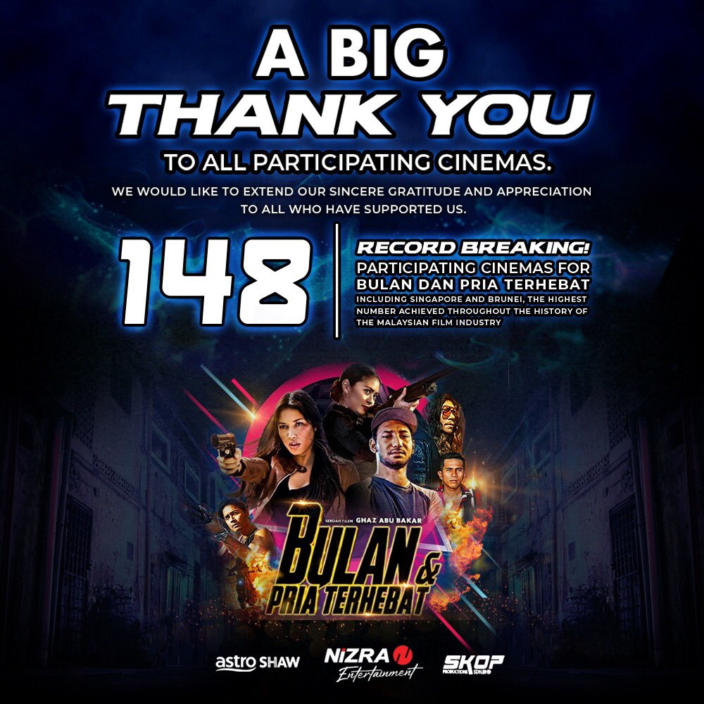 maya_karin's tweet image. Bulan dan Pria terhebat is out!!! 
My first movie this year and my first action comedy. Hiiiaayaah!! #flyingkick