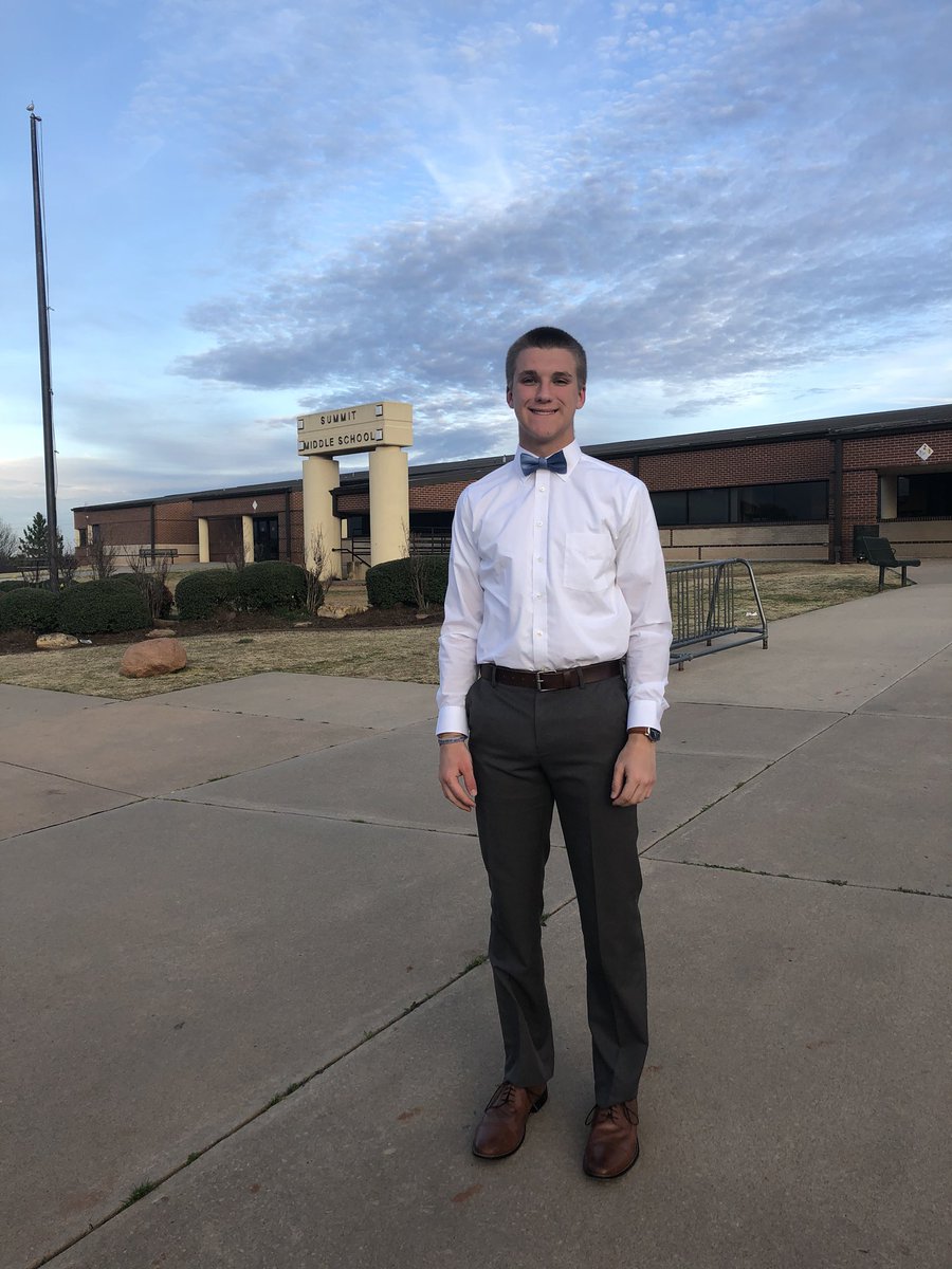 crazyblessdlife's tweet photo. National Honor Society! 4.0, Yo! @BerginKysar #berginkysar #fourpointzero #proudmama https://t.co/i37nIVpUSw