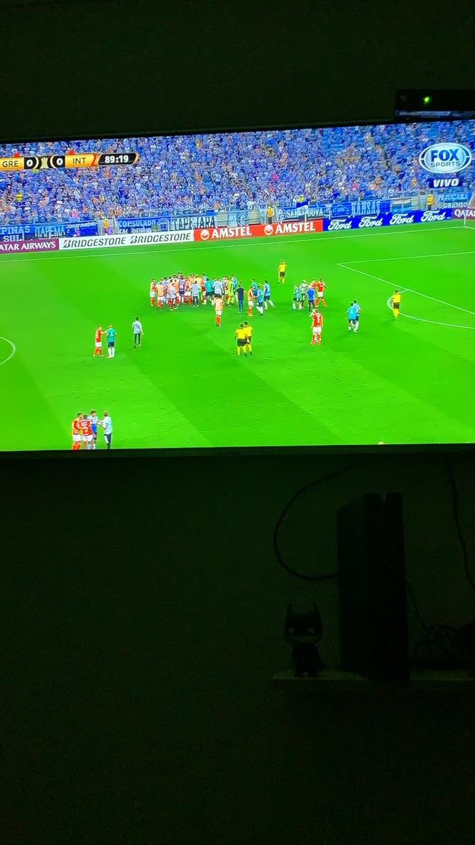 VHALGHAR's tweet photo. Bienvenidos a la Copa Libertadores ! #CopaLibertadores #gremio #inter #gremioxinter #CopaLibertadores2020 https://t.co/lcRBntgdnU
