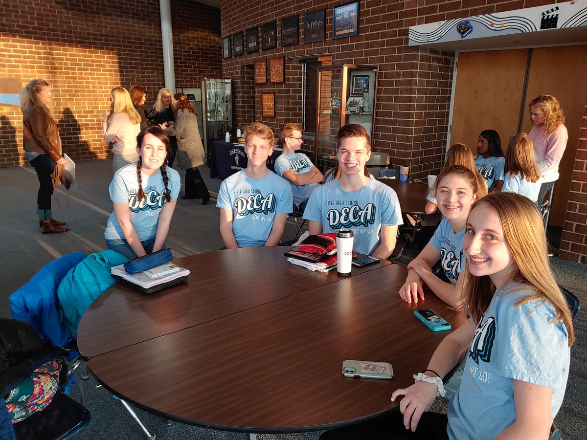 scott_waibel's tweet photo. Congratulations to our 2020 IL DECA State Qualifiers! #lisledeca #proudadvisor #herewedontgo #lisleonepride https://t.co/5IjwaOJlEb