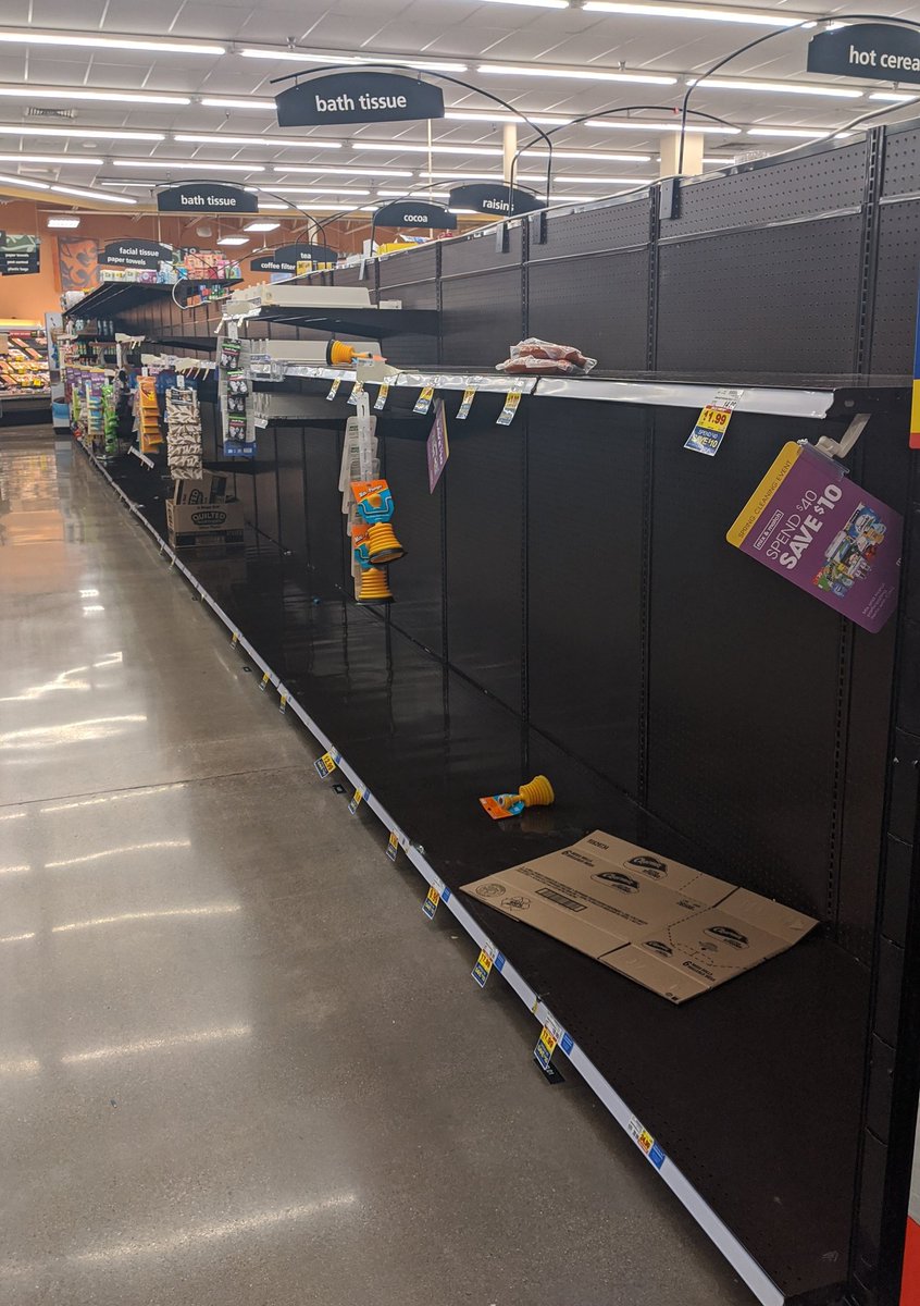 rustystamper's tweet photo. This is just so sad... Seriously people??? At Montgomery Kroger. https://t.co/jvO72vkQAt