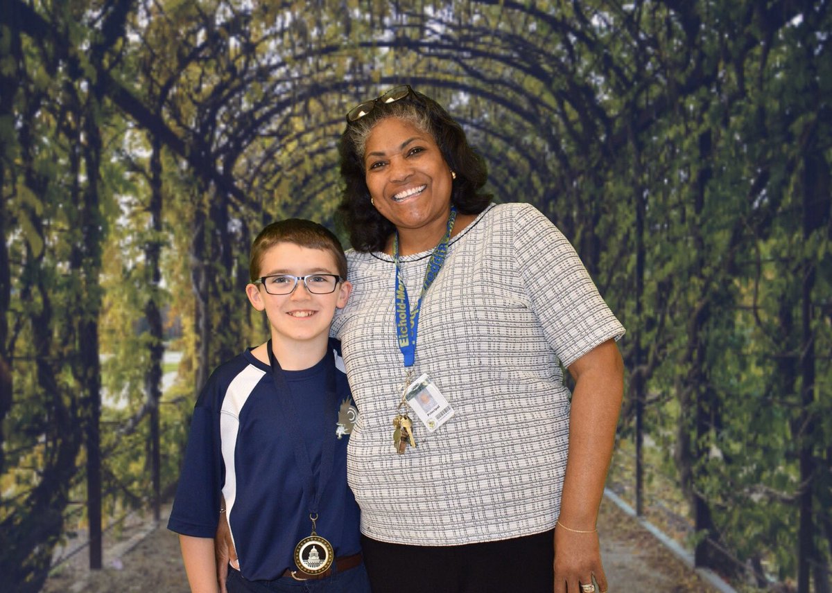 Our Learning Leading Award winner, Donnie Barrett. This young man is one in a million! Look how proud his principal is! <a href="/MDuBoseAdams/">Michelle DuBoseAdams</a> @empowermcpss #learningleading #thatssomertz