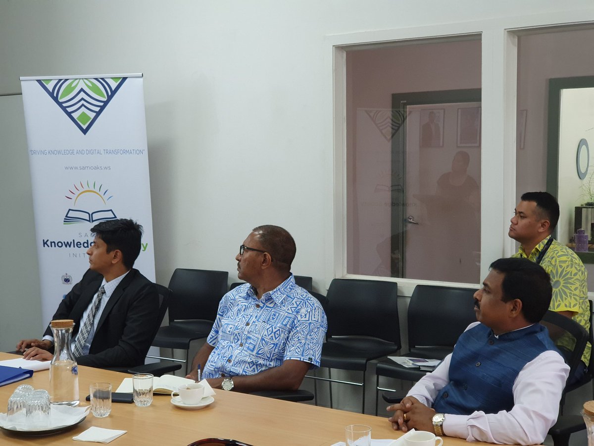 un_samoa's tweet photo. @undpsamoa @UNESCO_Pacific and @samoagovt partners meet HE @MukteshPardeshi - High Commissioner of India to Samoa in a meeting on the USD1m Samoa Knowledge Society Initiative funded through the India-UN Development Partnership Fund. #AccessToInformation
#SamoaKS
#Knowlegde4All https://t.co/R0AdnKuy6c