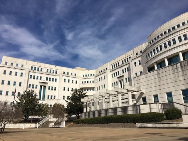 Alabama won't charge teachers sick leave for COVID-19  al.com/news/2020/03/a…