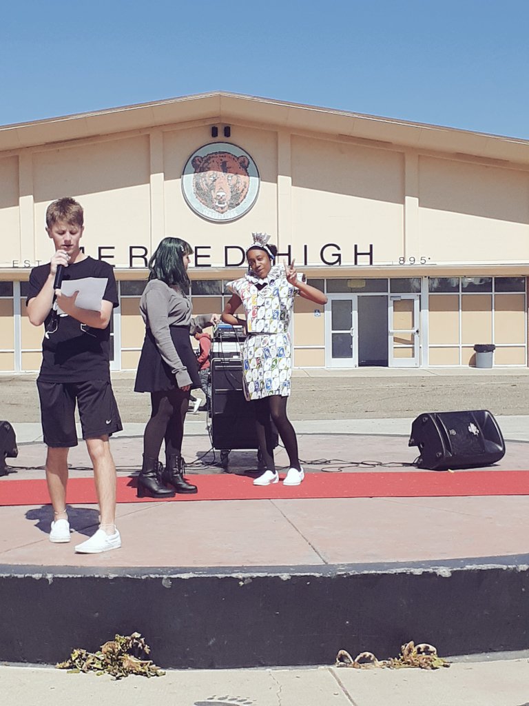 GREAT JOB to the students of Ms. Wade's fashion class on their recycle &amp; redesign project! You all did AMAZING today!❤