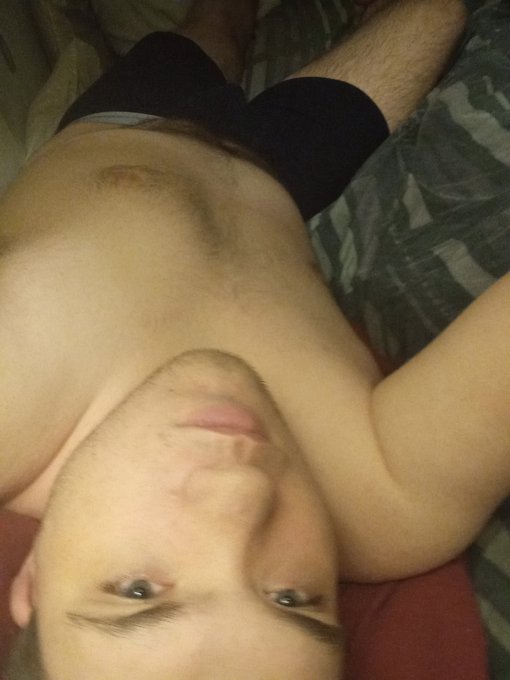 have a good night https://t.co/6ehY5NkDII https://t.co/5e8rog8jfL