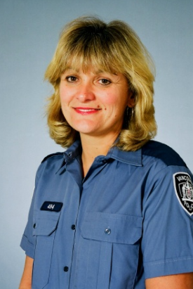 AdamPalmerRCMP's tweet photo. #TBT - 1996 - #VPD's #PoliceOfficerOfTheYear Linda Stewart - as a side-note: she was also my #FieldTrainingOfficer @VancouverPD @JIBCnews #mentor #respect #GreatCop https://t.co/8mLG0Z4X6R