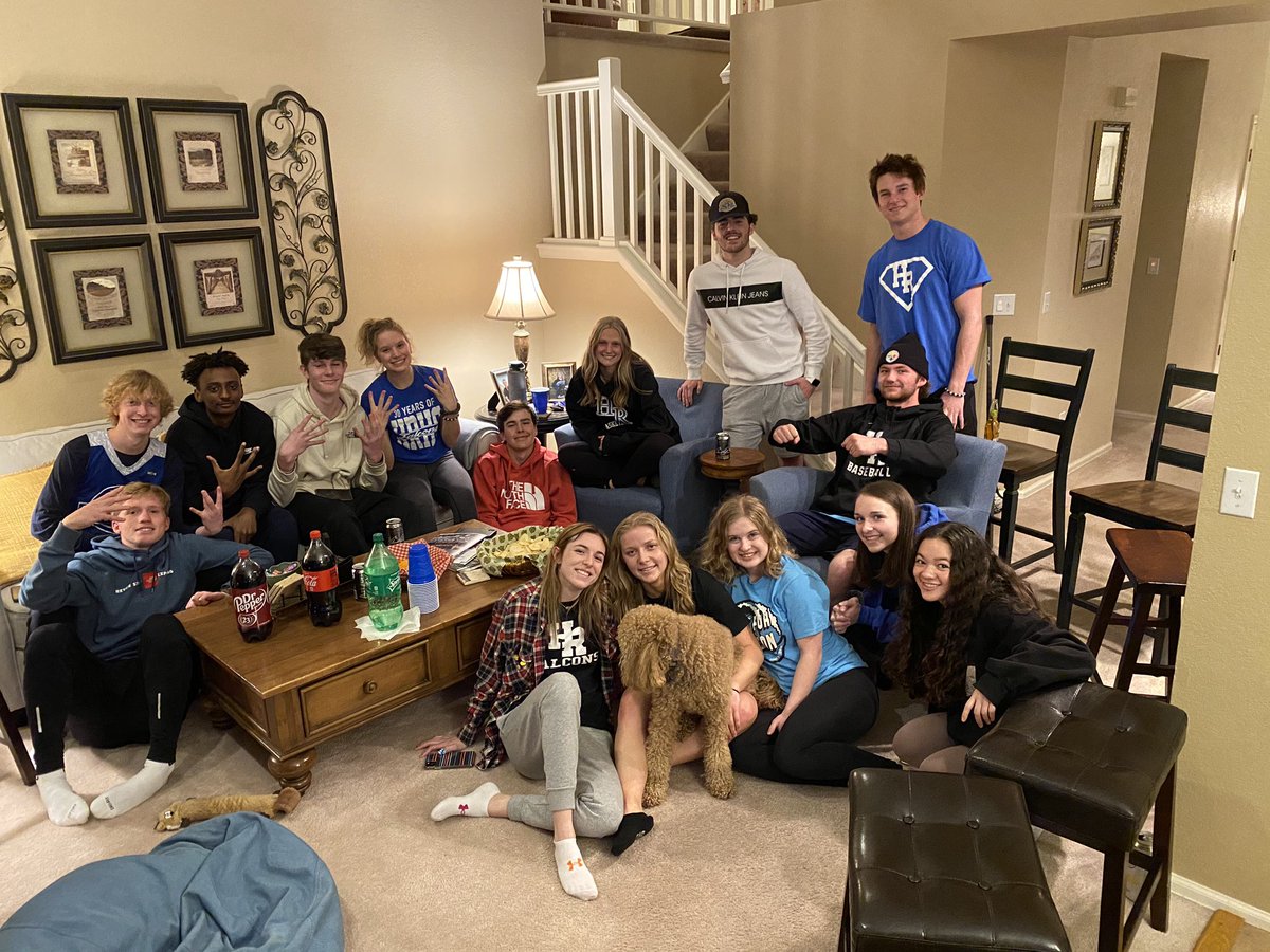 HRHSAthletic's tweet photo. How awesome are your @hrhs_savages rowdies when they are having a watch party for your @HRHS_Wbb #FalconsForever #FamilyPride #ProudMoment #Road2State https://t.co/Or2AbXon0H