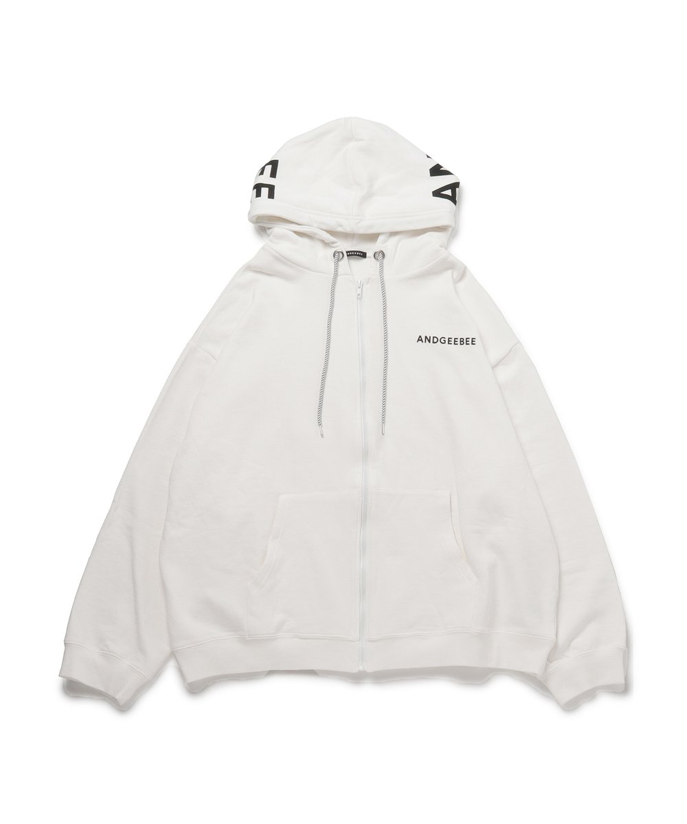 new arrival UNISEX フードロゴジップパーカー フードをかぶると見える プリントロゴがポイントの裏毛ジップパーカー 前を開けても閉じても 着回し力抜群なアイテムです https t co lHI6ZHbrMZ ANDGEEBEE 村瀬紗英