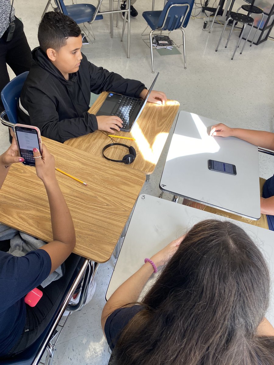 DavidsenDragons's tweet photo. Rotations that have ALL students engaged in higher level thinking!! #makholmisarockstar #hcpsarea2 https://t.co/NlOXwUTOld