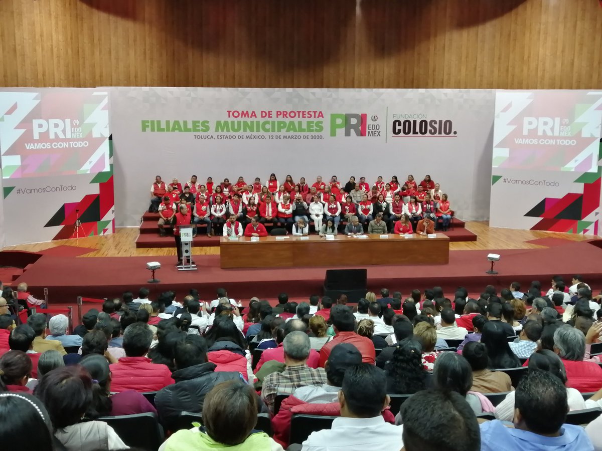 Pri_Jilotepec's tweet photo. #FundaciónColosioJilotepec
#HaciendoEquipo

Con la presencia de la Mtra. Alejandra Del Moral Presidenta del PRI y del Mtro. Fernando Alberto García Cuevas, Presidente de la Fundación Colosio Edo. Mex, se tomó Protesta a las Dirigencias de las Filiales Municipales!!! https://t.co/rGfTXQelmA
