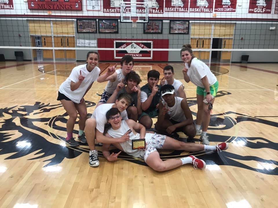 2020 MCHS Powderpuff and Boys Volleyball champions. @MustangCulture  #MCR1pride