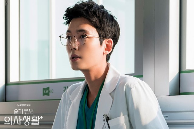 SerieHit's tweet photo. #HospitalPlaylist Sub Eng Ep.1 Out Now

see this drama Watch Free in android : https://t.co/zG2SYVe1Ve https://t.co/GzqHuGO95x