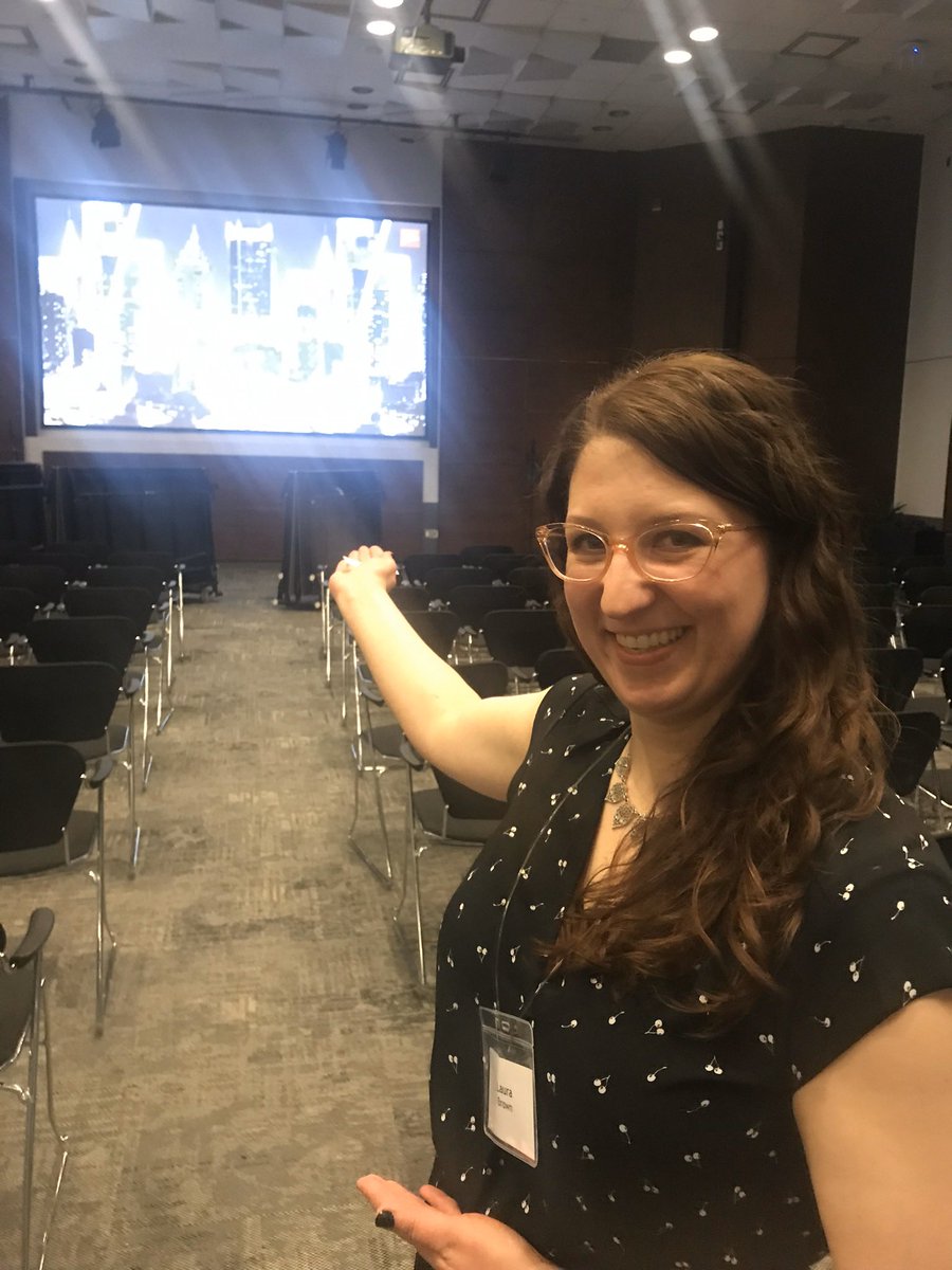 Laura Brown tweet media