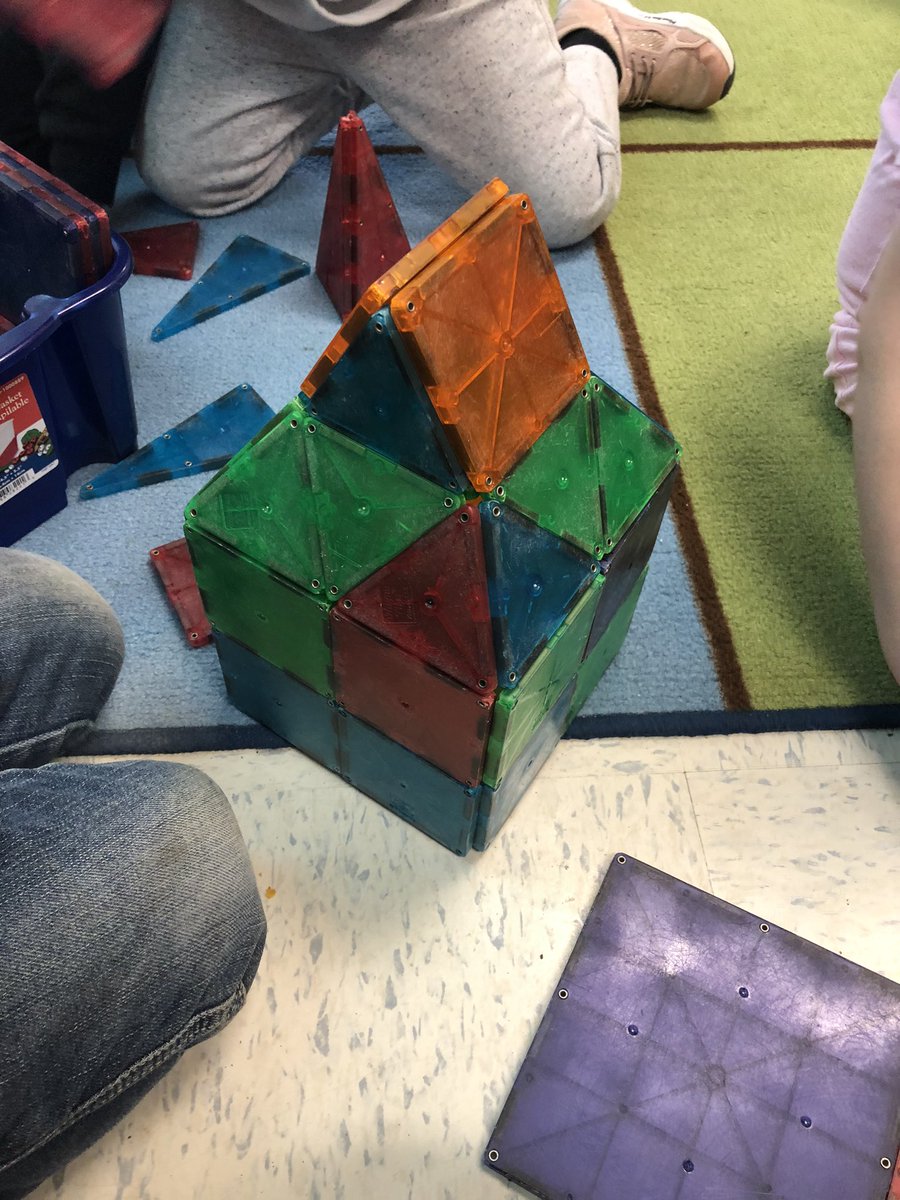 MsLaura_Ball's tweet photo. These students were at a cross road when they ran out of square blocks for their structure designs. Rather than get upset, they came together and brain stormed that two triangles can make a square when put together 💪🏻 @EY_uwindsor https://t.co/mDefV2XhPD