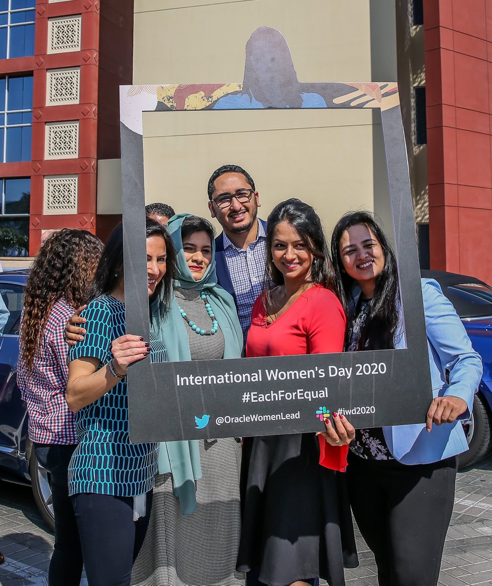 Oracle_ME's tweet photo. #InternationalWomensDay celebrations continue @Oracle Dubai. The awesome Oracle #womenintech &amp; the UAE's trailblazing 'Arabian Gazelles' in their #supercars came together to share inspiring stories, achievements &amp; pledge to always promote #EachforEqual https://t.co/xedrgzPDtj
