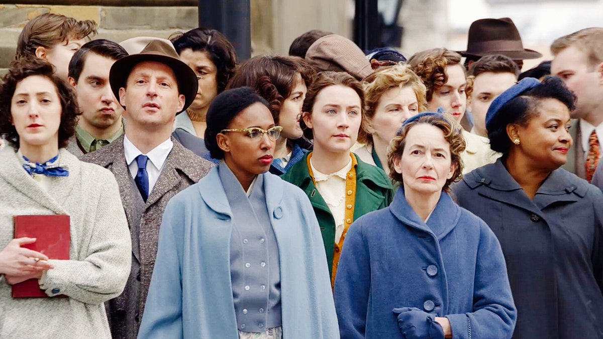 시얼샤 로넌 주연의 영화 브루클린 (Brooklyn, 2015) 색감 너무 예뻤음Translate post