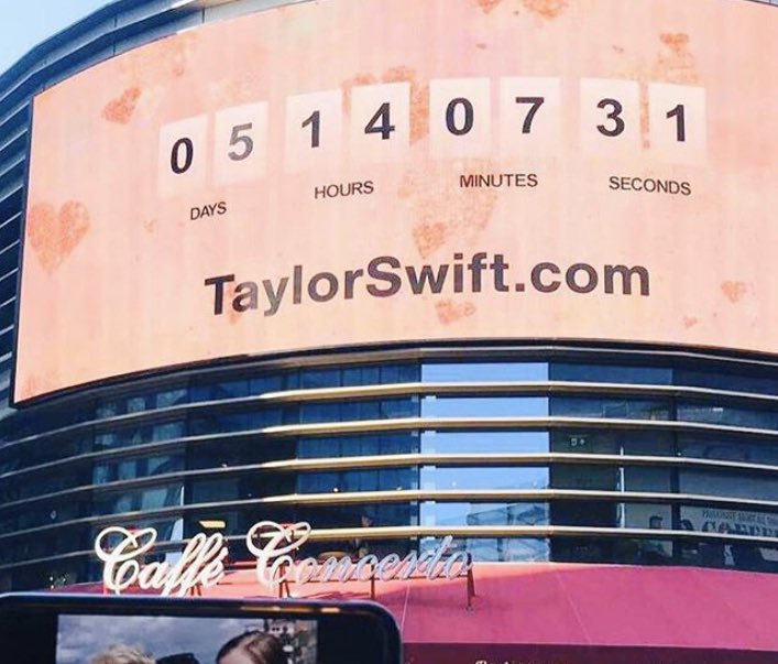 lookatherswift's tweet image. I miss this 🥺🥺