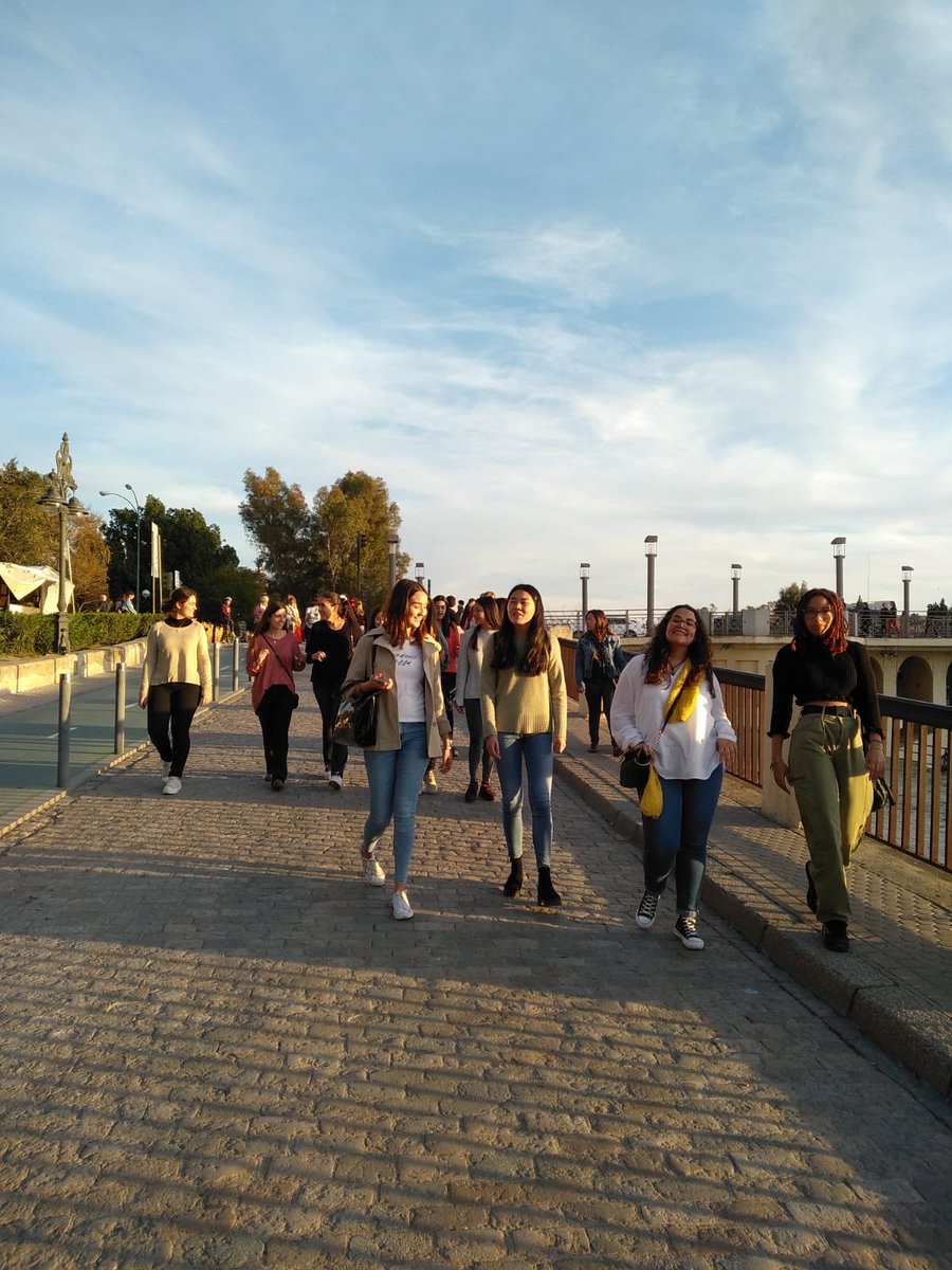 mairenacet's tweet photo. Este puente, planes para todos los gustos!! #Sevilla #residenciauniversitaria #residenciacet #puentedeandalucia https://t.co/MLhXSoFphh