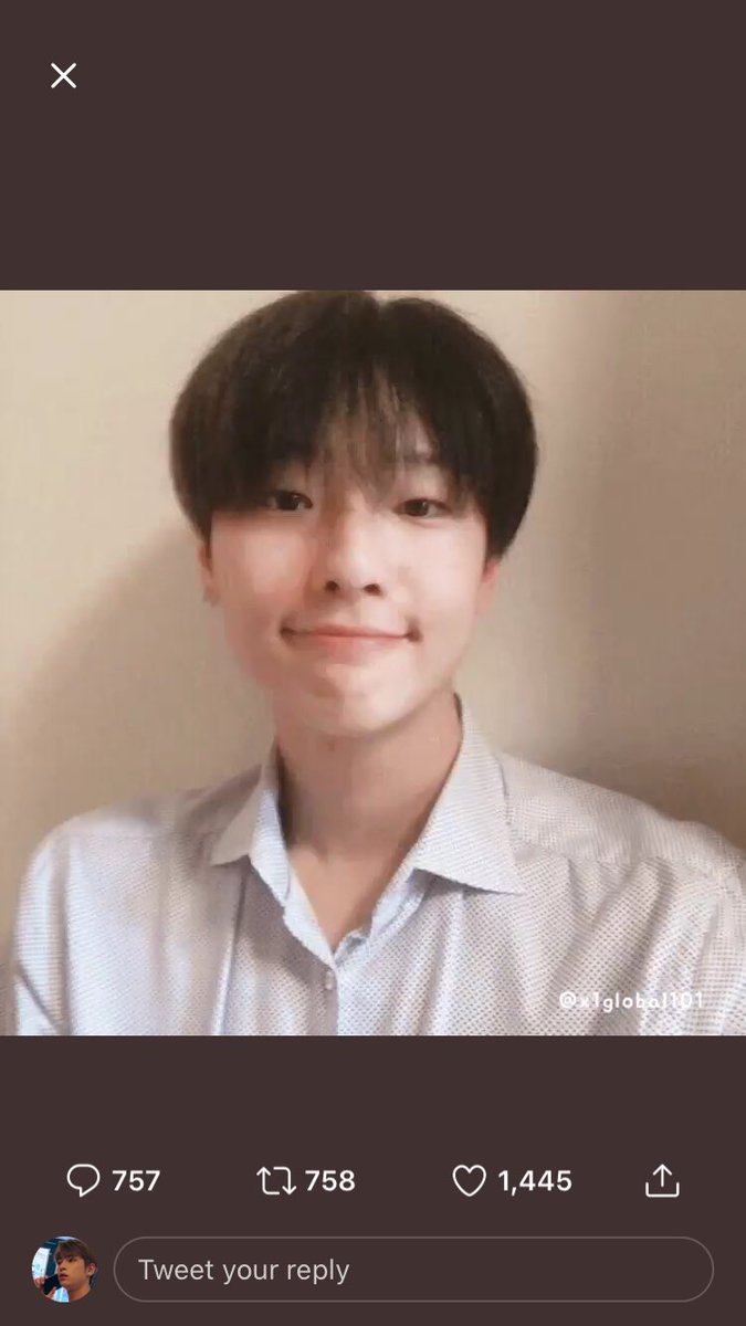 hangyul_life's tweet photo. my ex my enemy wohoooooo sayang leader lahh hshshs 

#연결돼있어원잇_릴레이시위
#LinkedOneits_Protesting https://t.co/tD3nSV1dud