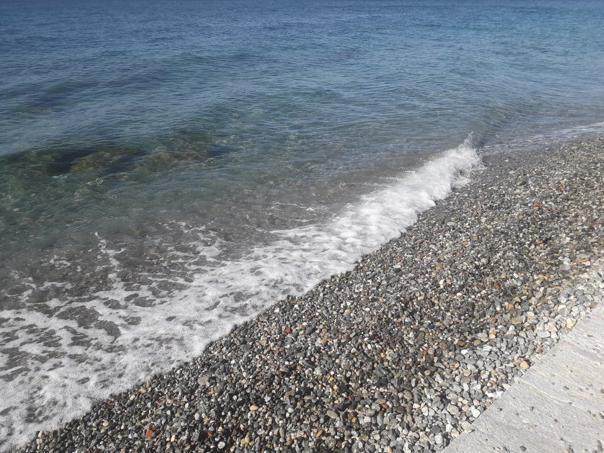 sfbracciorosso's tweet photo. Bellissima Reggio Calabria 
#Italia https://t.co/NLX7oufzmT