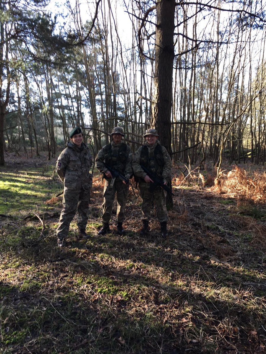 CcfHpc's tweet photo. First evening done, all cadets are being assessed this weekend for various awards and badges  @holy_board @HolyportCollege https://t.co/R1zvBYZy4E
