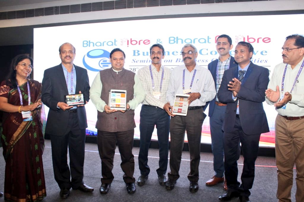 BSNLCorporate's tweet photo. Shri Vivek Banzal, Director CFA, #BSNL Board , launched TRIPLE PLAY SERVICES at Kochi, Kerala , in partnership with M/s Cinesoft as the #IPTV service partner. #Cinesoft https://t.co/sWgOtLlcAA