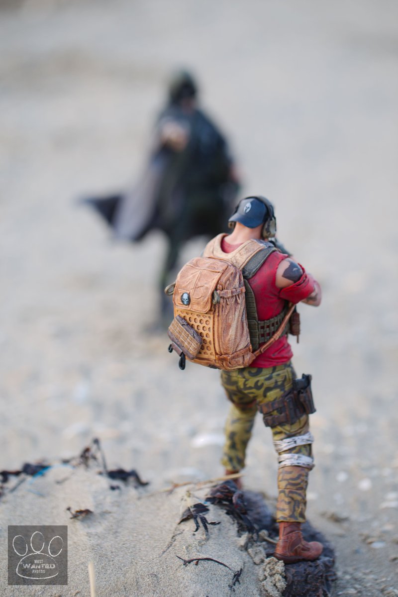 brigittedechow's tweet photo. Day at the beach with Walker &amp; Nomad #GhostReconBreakpoint Mexican Standoff. @GhostRecon @Ubisoft @GhostRecon_UK https://t.co/8PW9orBDYb