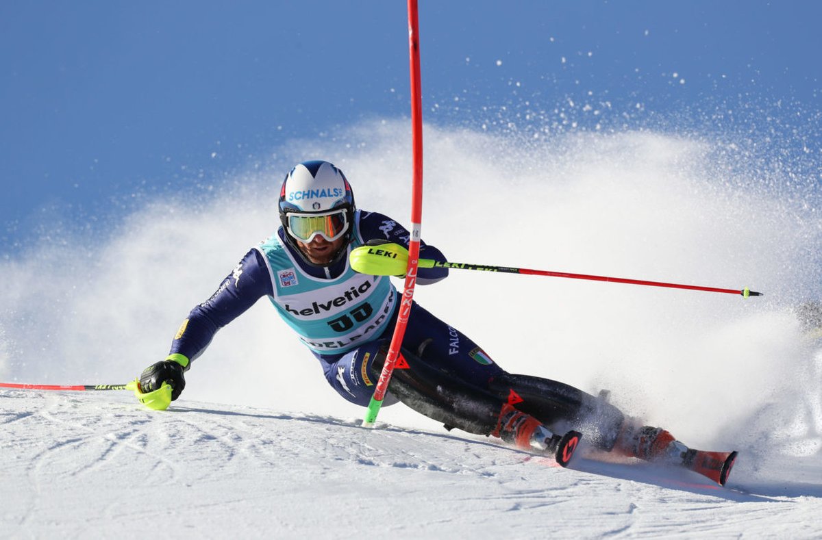 Hinterstoder: elvetico Mauro Caviezel guida superG combinata alpina, 4/o Riki Tonetti bit.ly/2PALNKE #NewsSci