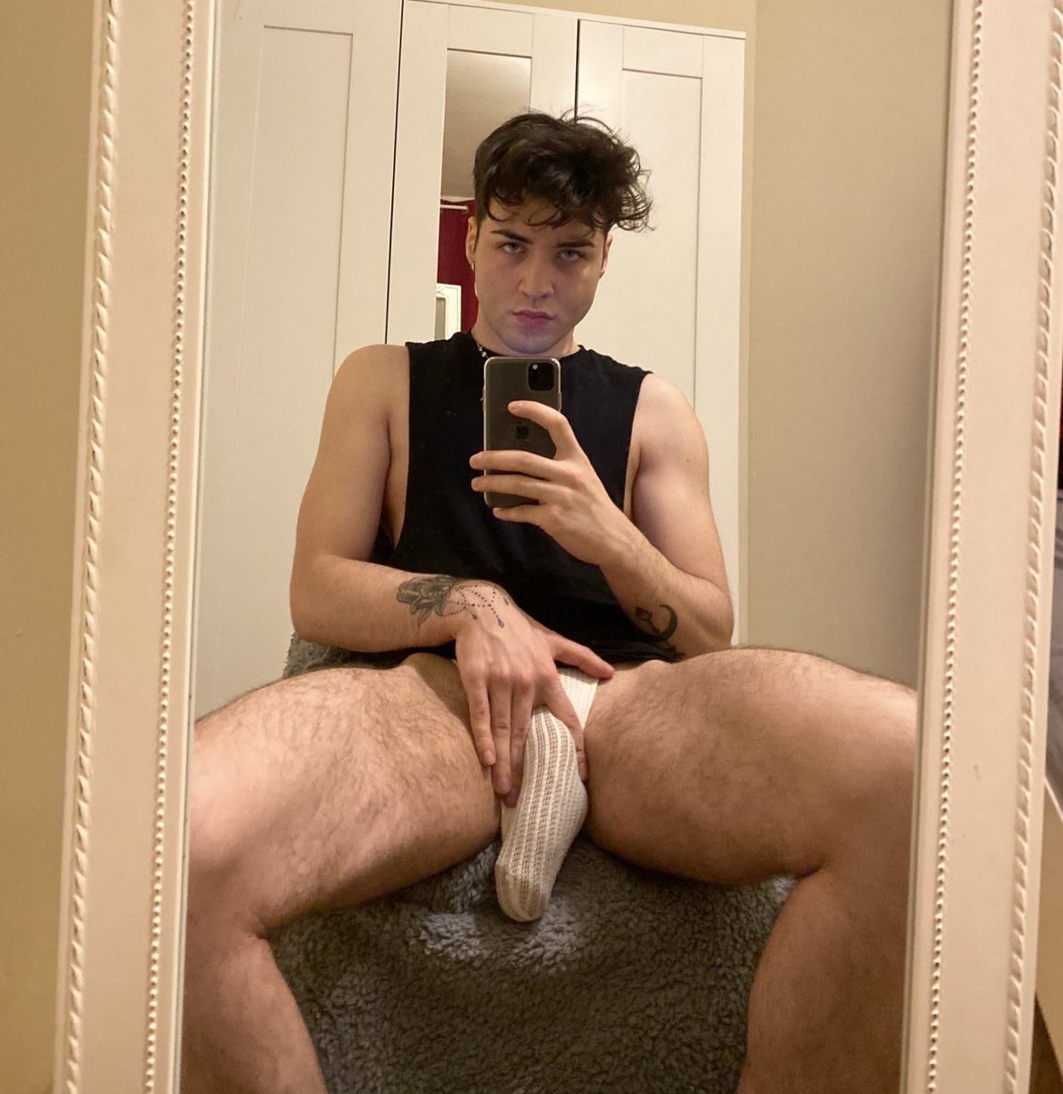 hotguykyle's tweet photo. ANTONIO: video’s+pictures, a thread. 😍😍😍 https://t.co/bUoXaVPUVI