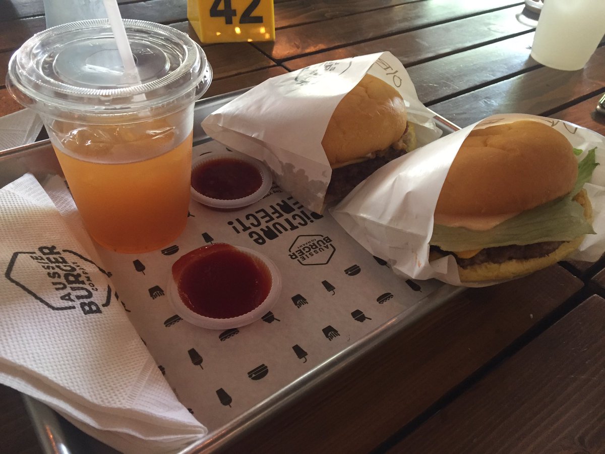 afridi792's tweet photo. And the #birthday continues #aussieburger #aussielicious https://t.co/xBeTe39xRp