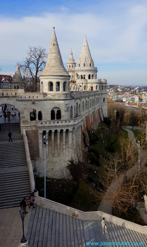 Janonautas's tweet photo. Jó reggelt! Foto de hoy: #BUDAPEST. Seguimos recordando nuestro reciente viaja a Budapest. Uno de los lugares imprescindibles es el Bastión de Pescadores (Halászbástya)
#budapestcard #budapestinfo #visitbudapest https://t.co/5gBqhNi9BW