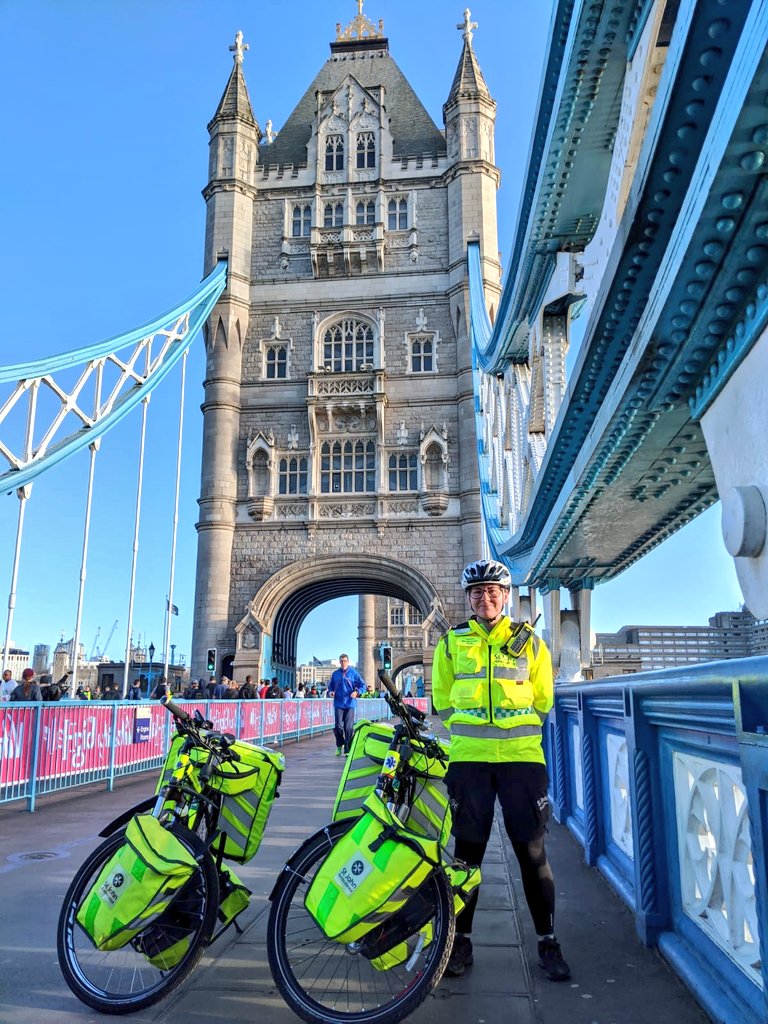 A beautiful sunny morning for the <a href="/OfficialBigHalf/">The Big Half</a>. We have 12 cycle responders deployed across the route ready to support the runners and public. Good luck to all those taking part! 👋 #BigHalf #MovedByLondon
