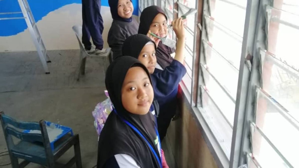 kdsrimedini's tweet photo. “Only a life lived for others is a life worthwhile.”-Albert Einstein
Selesai Program Jiwa Murni Siri 1/2020 pada 28 Feb 20 yg bertempat di SK Permas Jaya 1. Semoga jalinan kerjasama ini dpt dikekalkan & ditambah baik pada masa akan datang.
#rmnvr
#navypeople
@PsstldmOfficial https://t.co/6ond8qTUxY