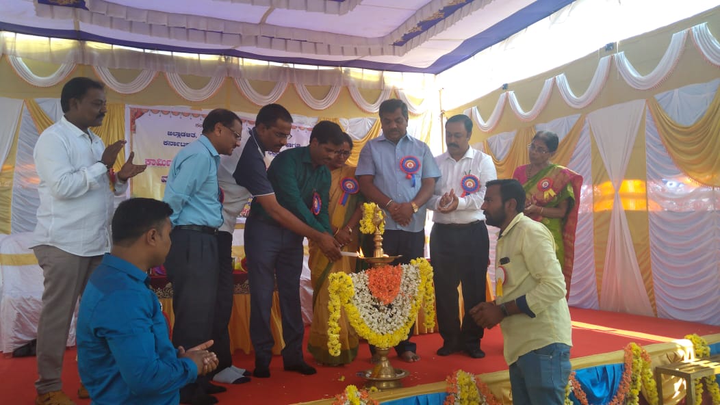TSRavikumar5's tweet photo. Shrama sammana programme at chikmagalur https://t.co/OZKubCxTXq