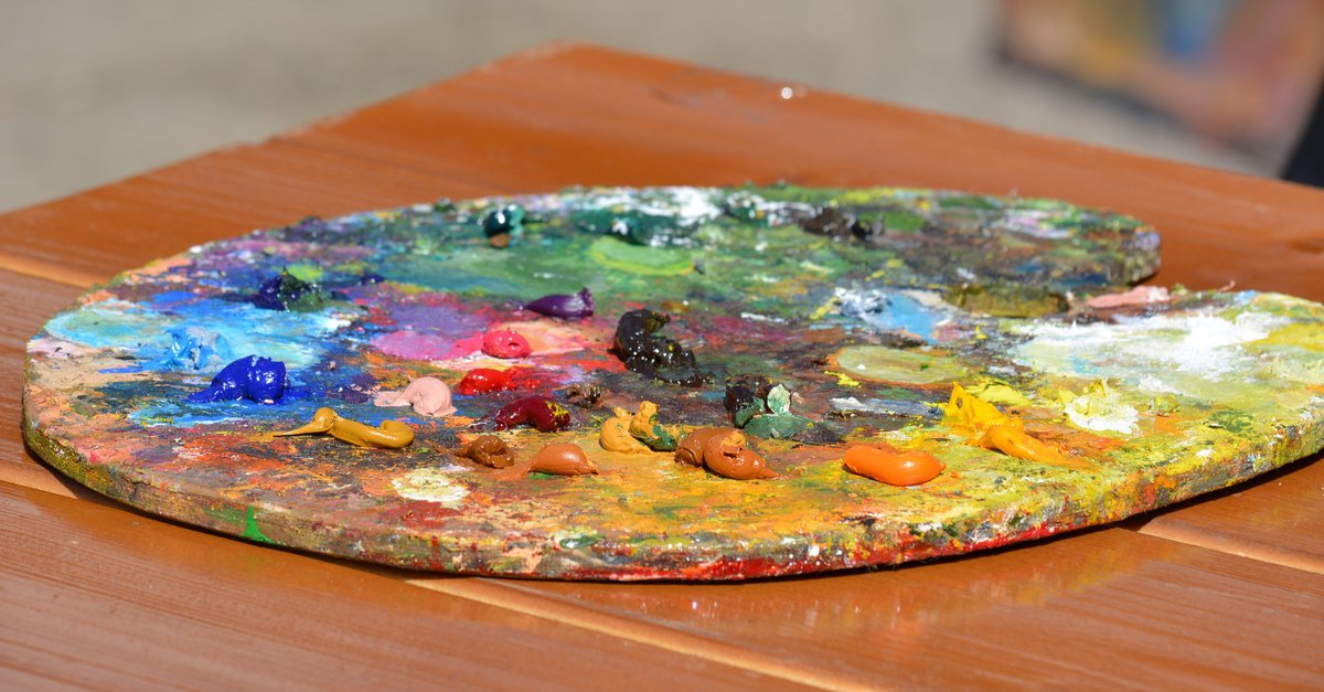 PlusPuntadmin's tweet photo. Ons #dienstenpakket is als het kleurpalet van een kunstschilder. Bont gevarieerd maar we hoeven niet bij elk klant alle kleuren te gebruiken. Voor de een is het voeren van de #boekhouding en het doen van de aangiftes voldoende. 
https://t.co/zPrEh1T8q0
Foto: Katya36 pixabay https://t.co/Pp7wyenJCC