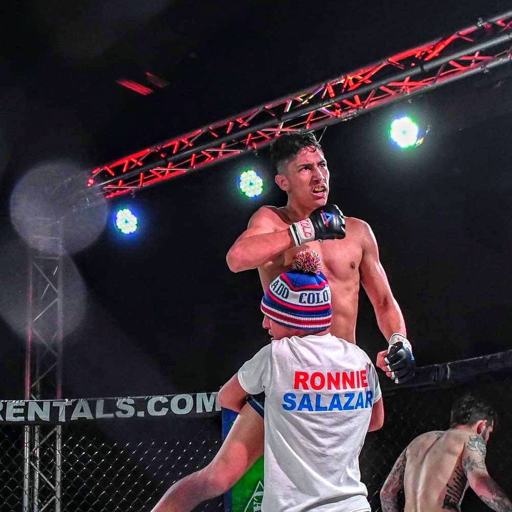 Pariahmma's tweet photo. Outstanding work!

#PariahMMA #Team #CREAM #DaOne  #CardiosKing. #Hitters #Work #ConditionedAthletes #Noquit #Onlyeasydaywasyesterday #CoachLife #TTP #Champions #journey #Savages #FightsFightsFights #FistFighting #HeadThumpers #ColoradoCombatClub https://t.co/st2DBb7114
