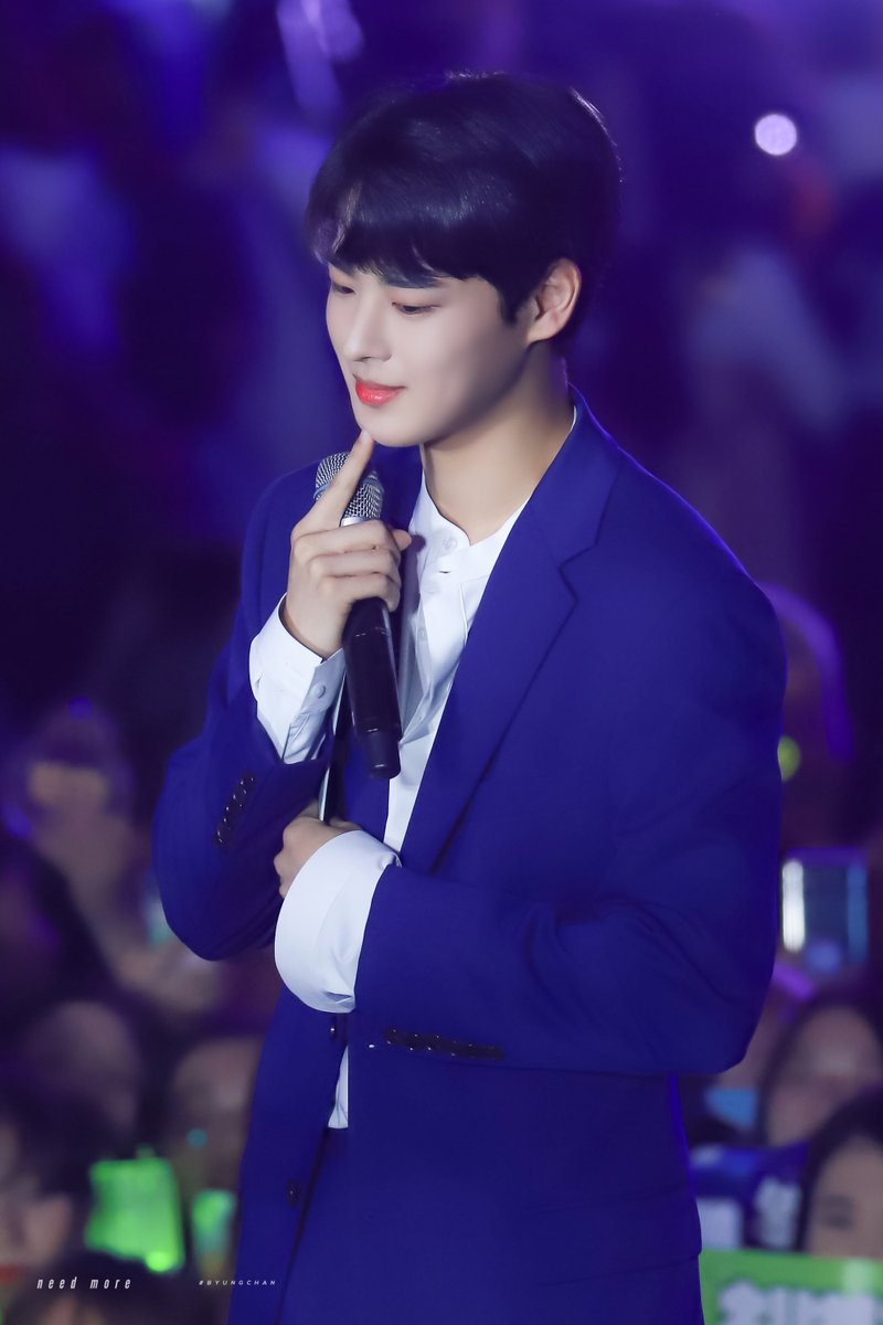 needmore_BC's tweet photo. 190820

재보정 했습니당..😗

#병찬 #최병찬 #BYUNGCHAN #빅톤 #VICTON https://t.co/GgmaO0tprA