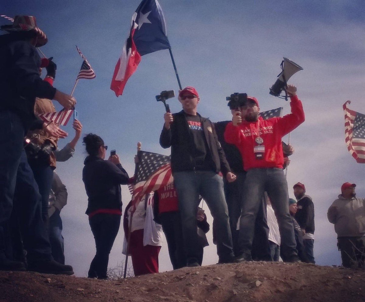 AnthonyAguero's tweet photo. Last year I organized the first #HumanWall in support of #President @realDonaldTrump @BBergquam #Trump2020 #ElPaso #Texas #AgueroForCongress #FinishTheWall #KeepAmericaGreat https://t.co/S7j4RO1fDb