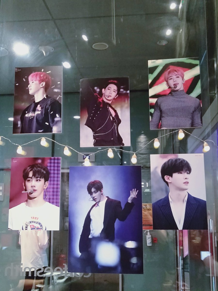 starry_nightjpg's tweet photo. Thank you to the friendly admins for organising bunny Wonho event 🌟 ♥️ OT7 @jkeh25 I miss Wonho 😭😭
#RE_MEMBERcafe
@bebe930301 https://t.co/oMo6Ye7dk1