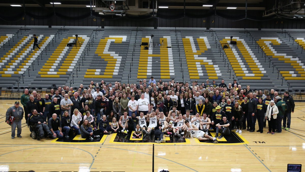 UWOshkoshTitans's tweet photo. All smiles tonight for defending national champion &amp; 2018 runner-up @UWOMBB after clinching its 5th straight NCAA postseason berth.

UWO earned the 4th WIAC Championship title in program history &amp; 1st since 2016.

#HailTitans 🏆💛🖤 https://t.co/9eBeA1PTTT