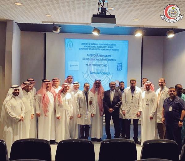 NGHAnews's tweet photo. بنسبة التزام 100% أنهى مختبر خدمات طب نقل الدم ومركز التبرع بالدم بمدينة الملك عبدالعزيز الطبية بالرياض عمليه التقيم النهائي لتجديد شهادتي الاعتماد الدولية من الجمعيه الأمريكية لبنوك الدم (AABB) وكليه علم الامراض الأمريكية (CAP) بدون وجود اَي ملاحظات او توصيات https://t.co/a7rVfLded1