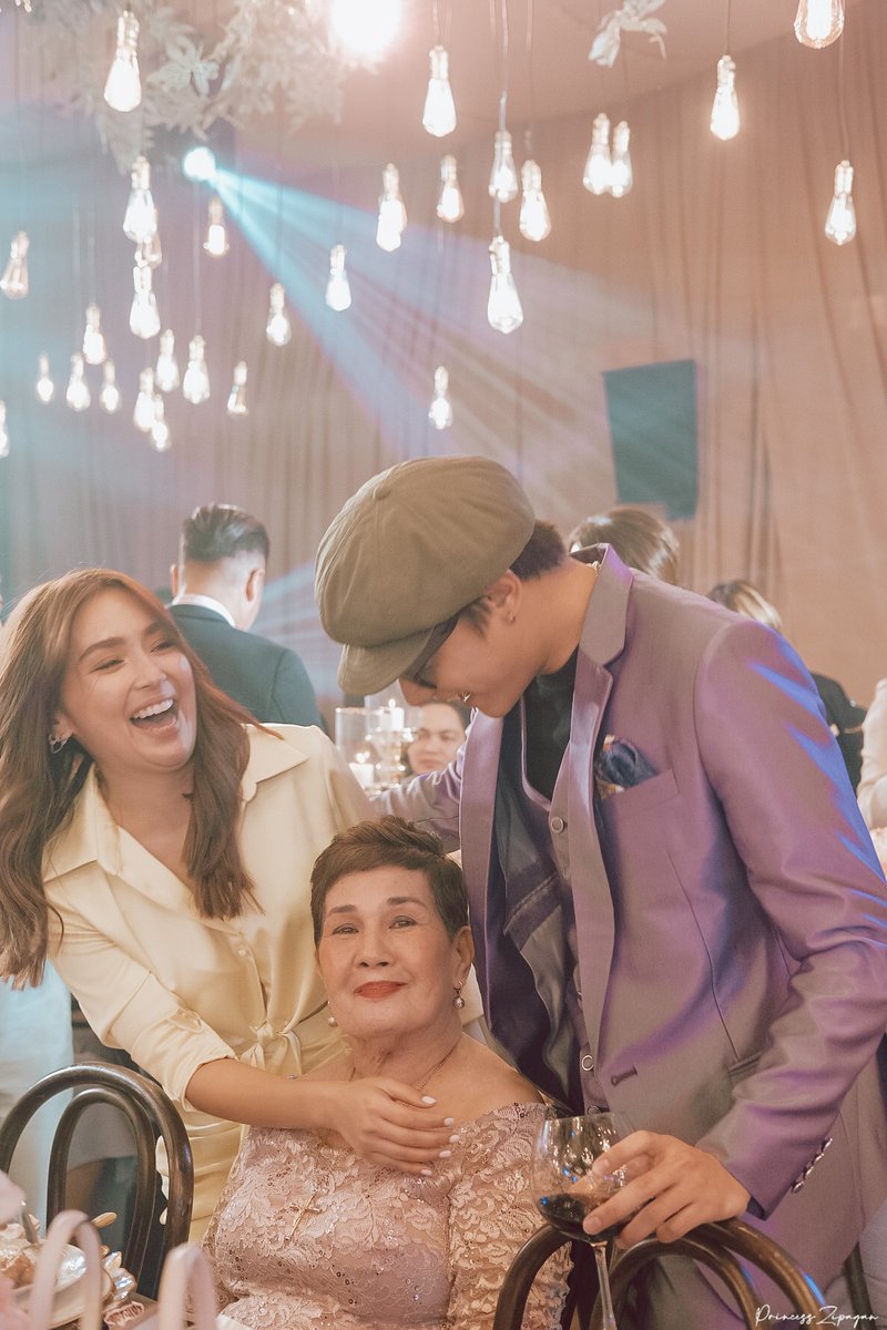 Djp5SOS's tweet photo. KATHNIEL and Lola Thelma! 😍🥰💙

https://t.co/eGsog10eE9 https://t.co/yS6ggOHSLv