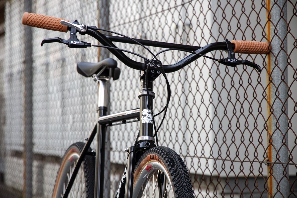 BLUE LUG على X: 