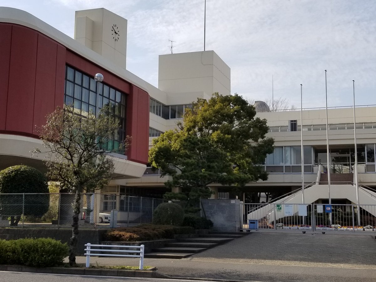 総武高校 Na Twitterze