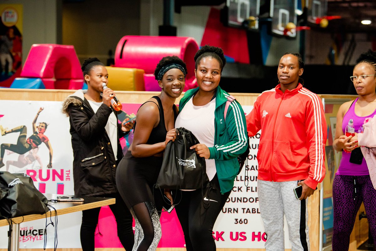 OFitObi's tweet photo. Goodie bag time is everyone's favorite time, after a good workout everyone deserves some spoils!

#myextradaywithnobs

📸 : @3rdeye_visuals https://t.co/ReQ09EZ8wz