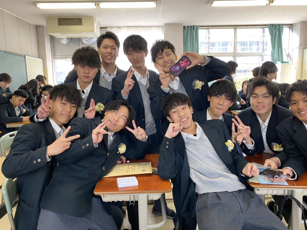 soutaro__89F's tweet photo. 卒業！！
最高の時間！！ https://t.co/KMYNYXVBvU